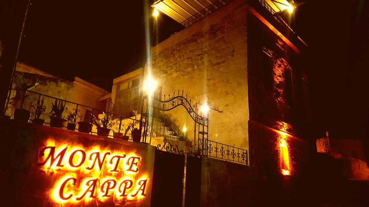 Monte Cappa Cave House Bed & Breakfast Юргюп Екстериор снимка