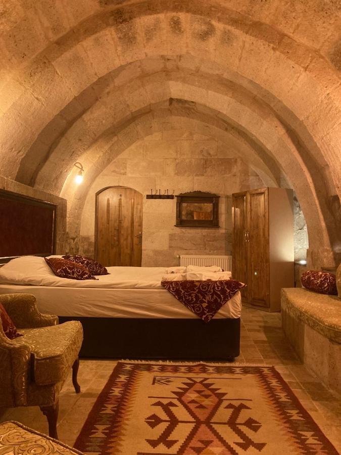 Monte Cappa Cave House Bed & Breakfast Юргюп Екстериор снимка