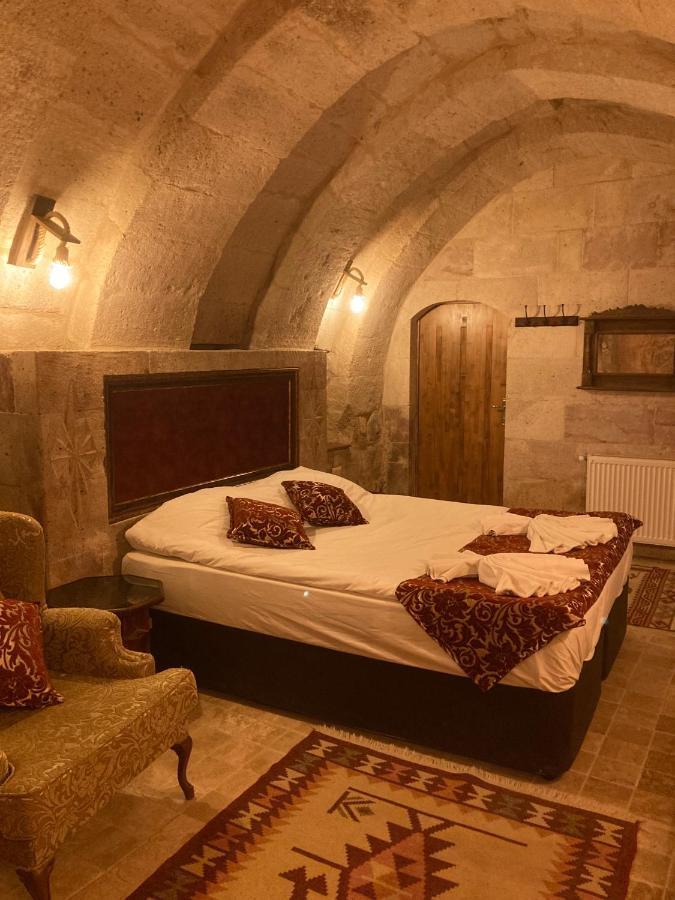 Monte Cappa Cave House Bed & Breakfast Юргюп Екстериор снимка