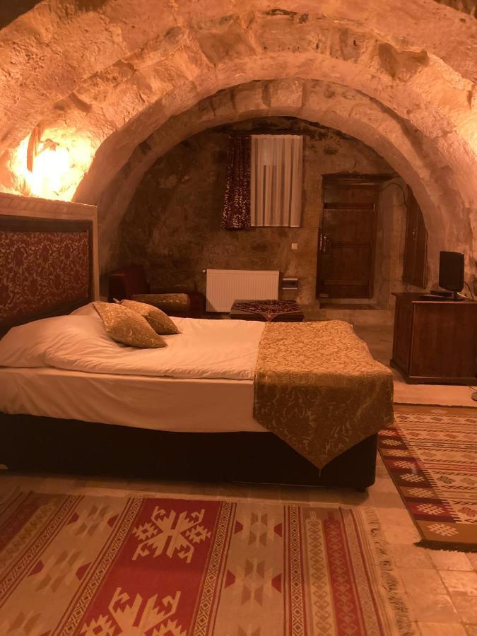 Monte Cappa Cave House Bed & Breakfast Юргюп Екстериор снимка