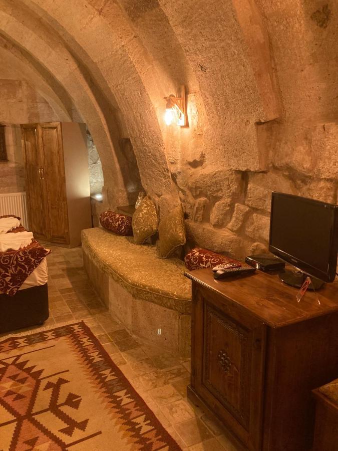 Monte Cappa Cave House Bed & Breakfast Юргюп Екстериор снимка