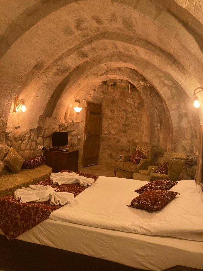 Monte Cappa Cave House Bed & Breakfast Юргюп Екстериор снимка