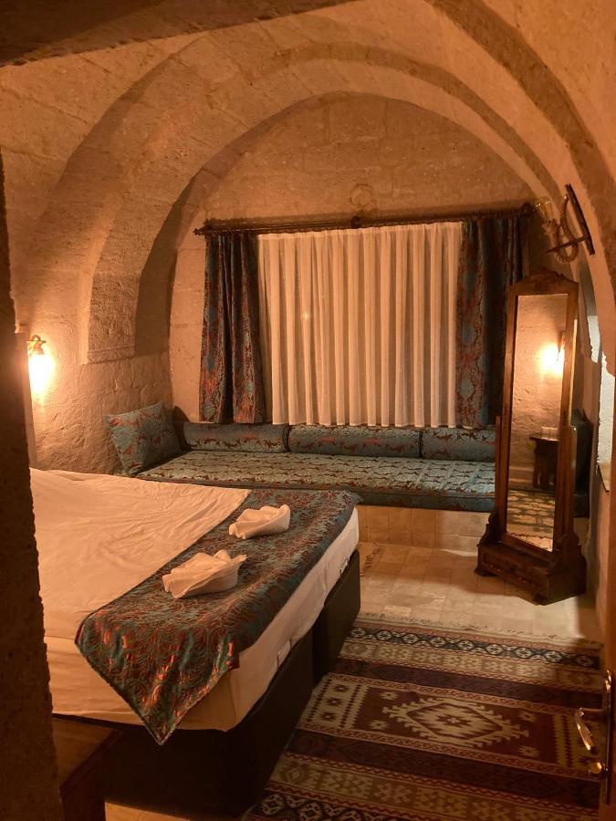 Monte Cappa Cave House Bed & Breakfast Юргюп Екстериор снимка