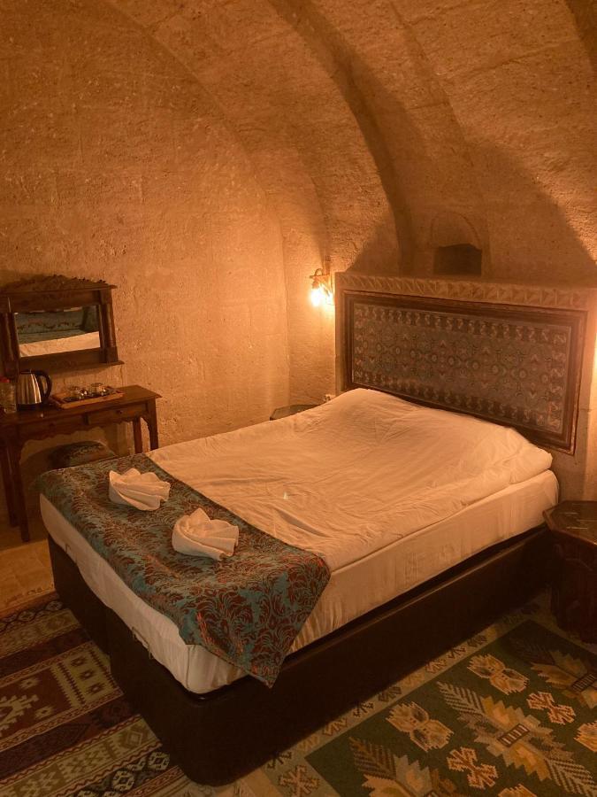 Monte Cappa Cave House Bed & Breakfast Юргюп Екстериор снимка